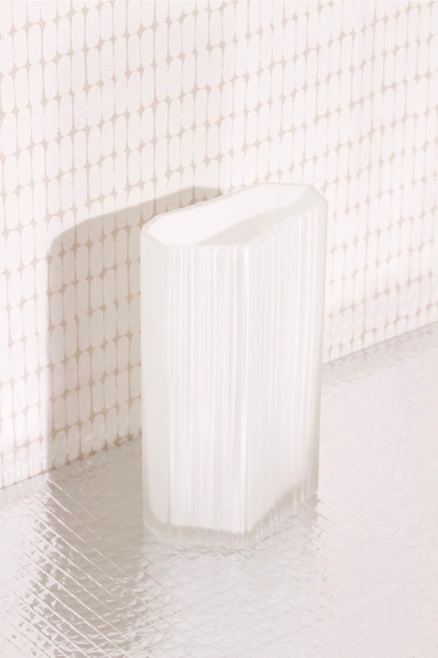 Bílá váza Tapio Wirkkala 2781 for Iittala
