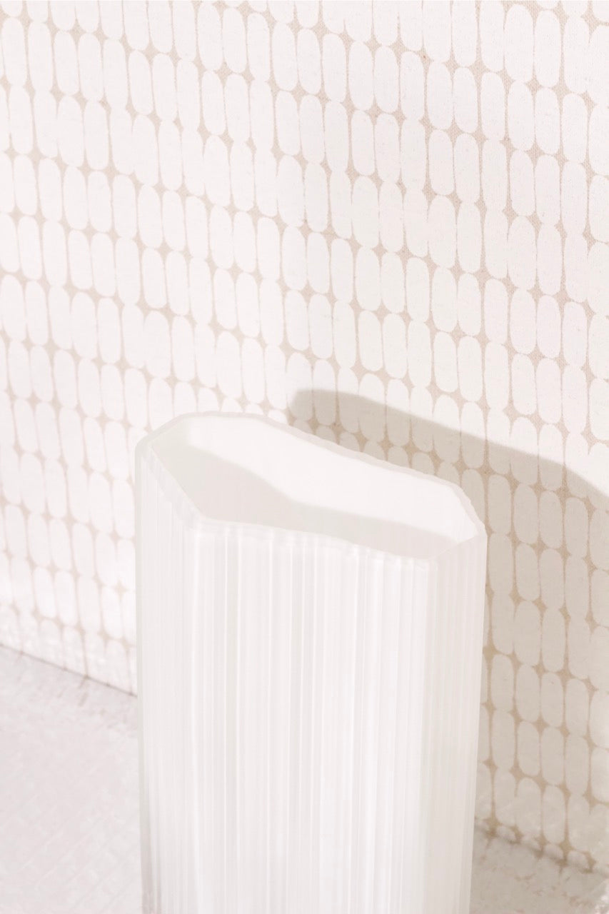 Bílá váza Tapio Wirkkala 2781 for Iittala