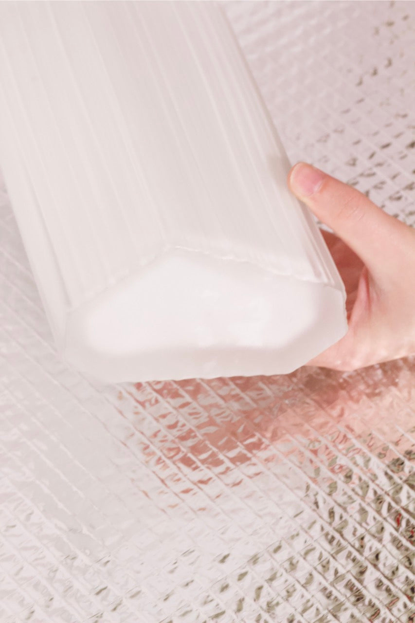 Bílá váza Tapio Wirkkala 2781 for Iittala
