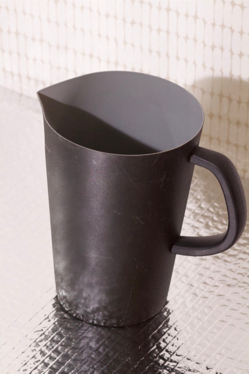 Vintage kovový džbán Krenit Normann Copenhagen by Herbert Krenchel