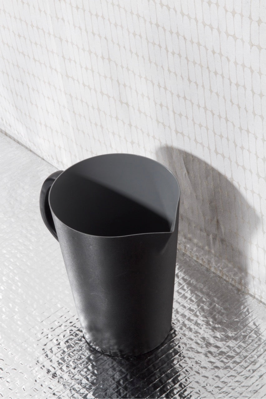 Vintage kovový džbán Krenit Normann Copenhagen by Herbert Krenchel