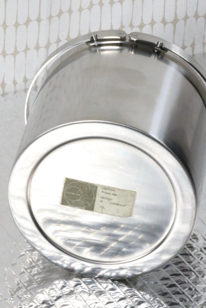 Nerezová nádoba Stelton Cylinda by Arne Jacobsen