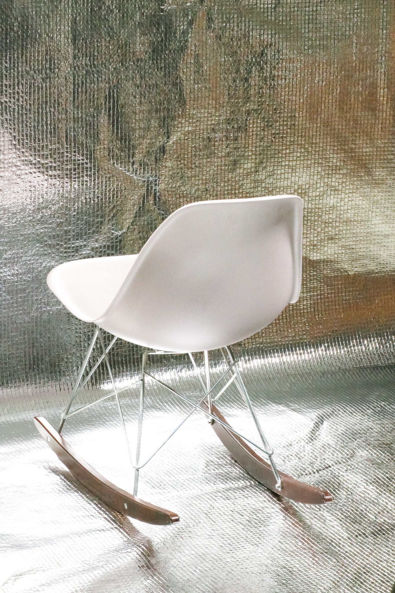 Houpací židle Vitra RAR