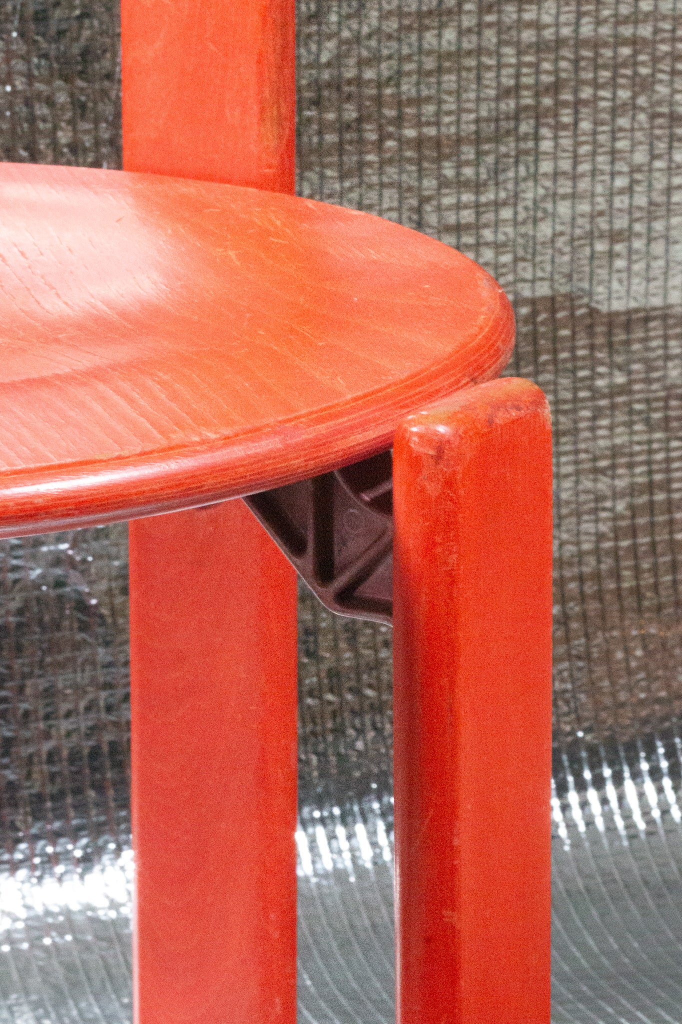 Červená židle Rey Kusch&Co by Bruno Rey