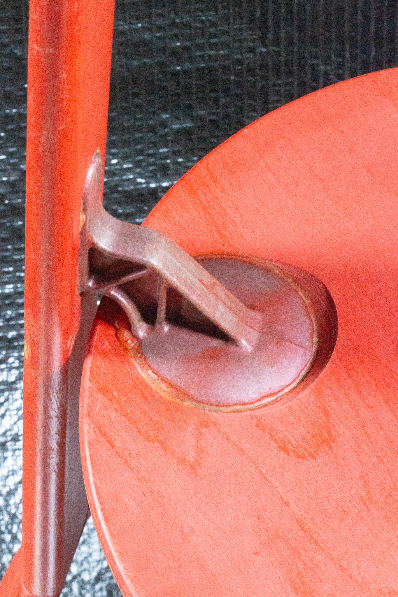 Červená židle Rey Kusch&Co by Bruno Rey