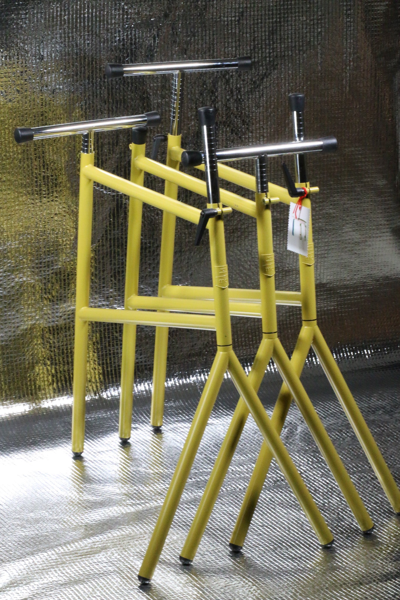 Stolní podnože Thonet M01 by Mark Braun