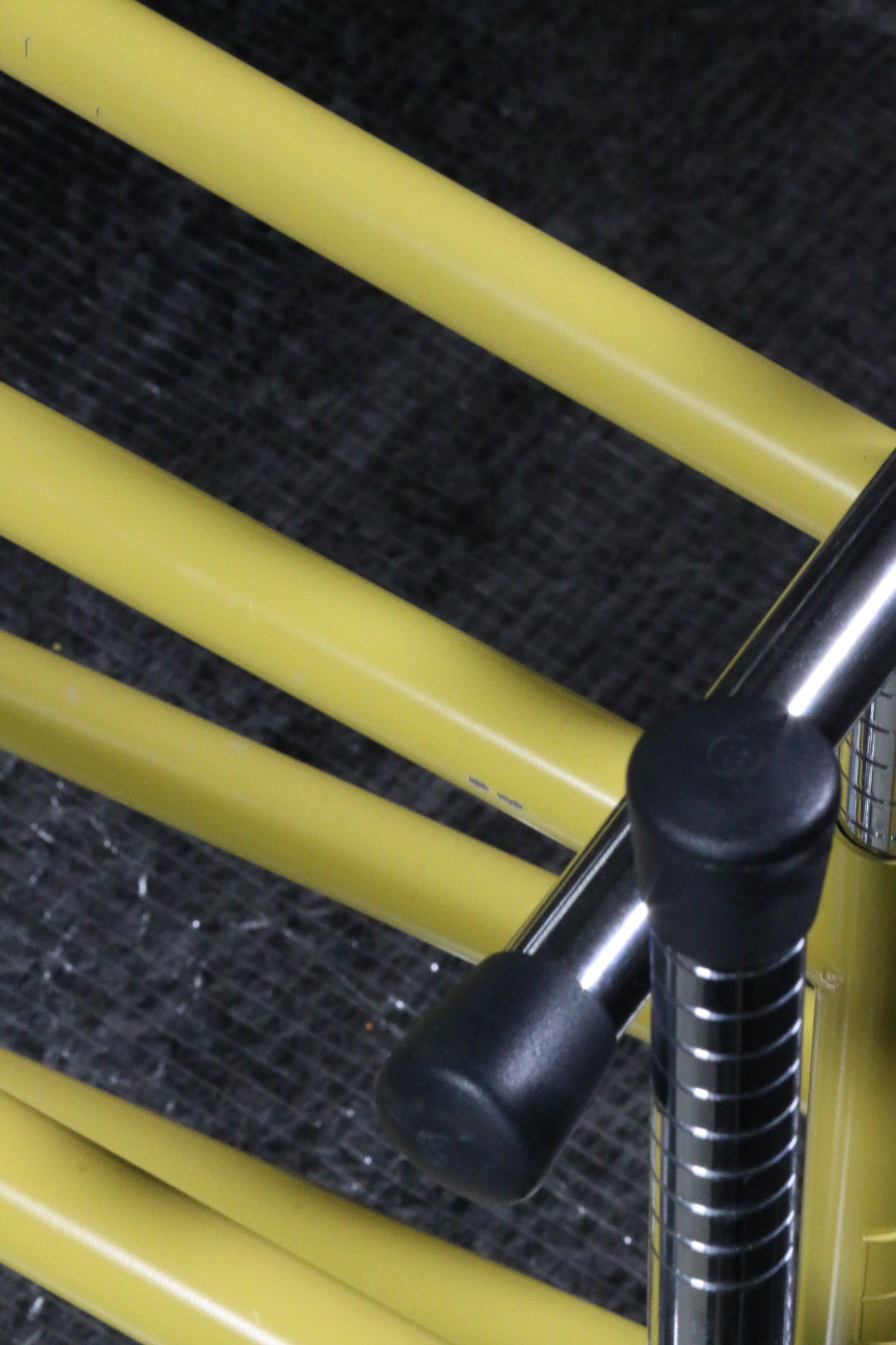 Stolní podnože Thonet M01 by Mark Braun