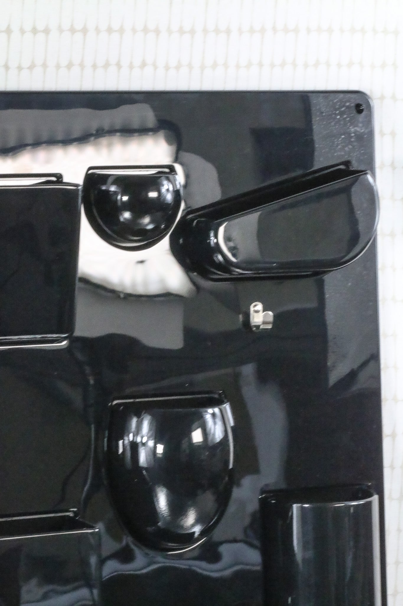 Černý organizér Vitra UtenSilo Black