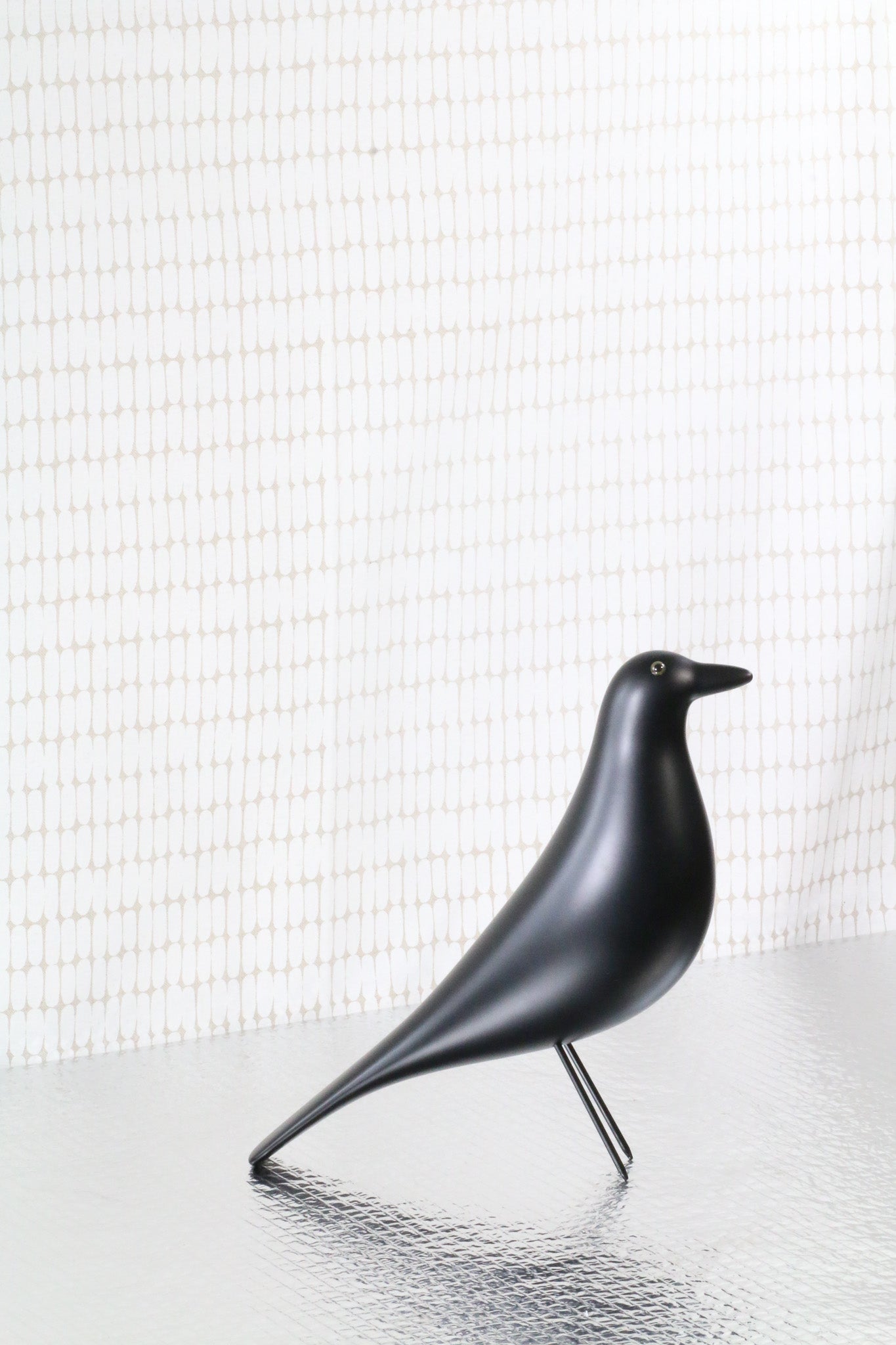Černý špaček Vitra Eames Bird