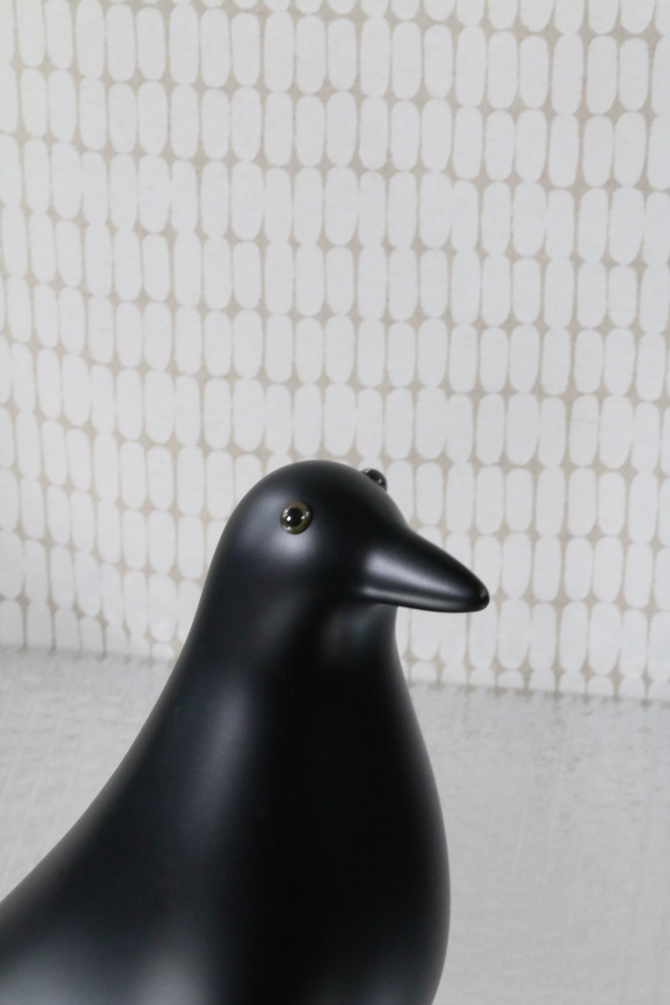 Černý špaček Vitra Eames Bird