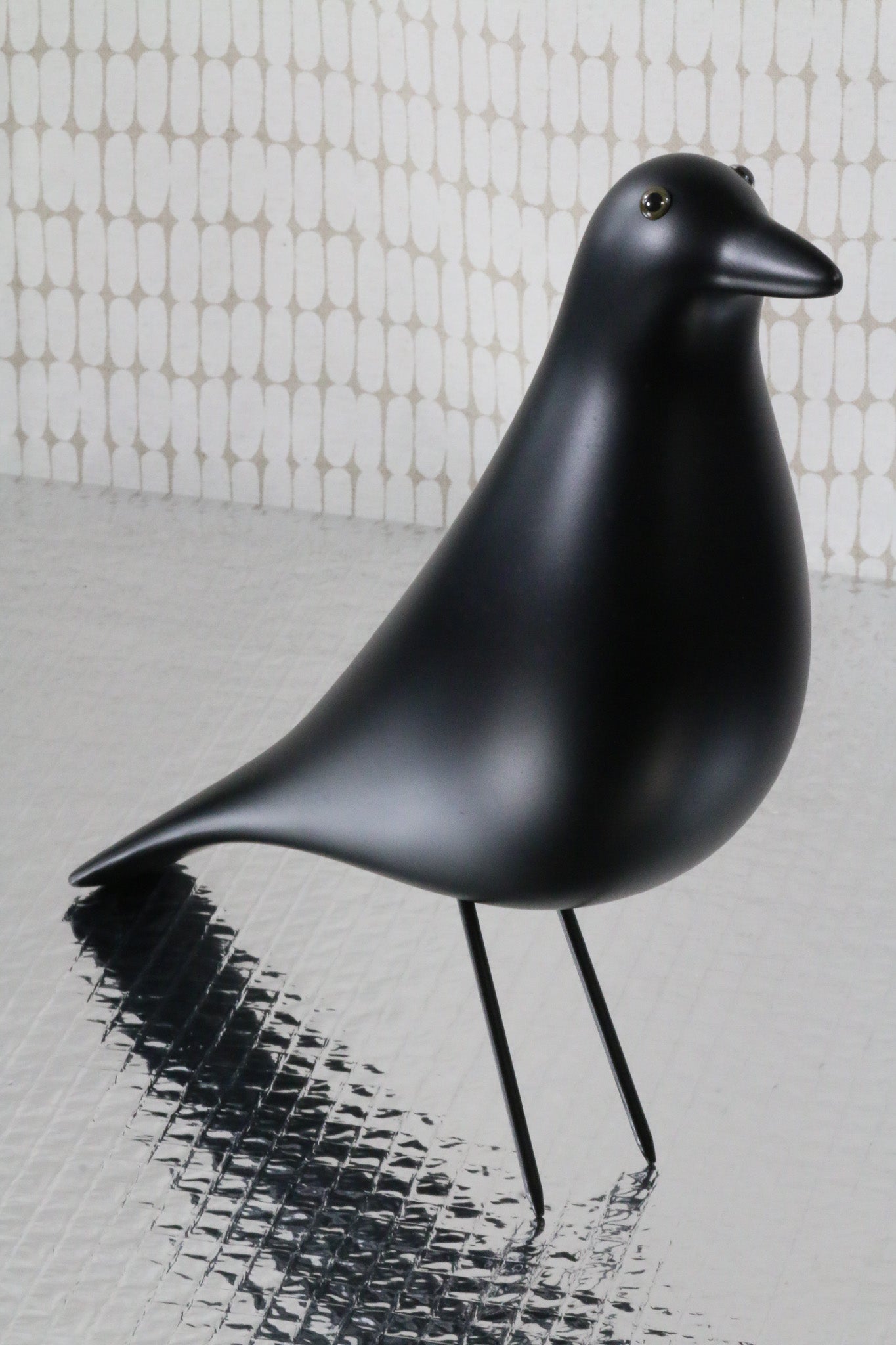 Černý špaček Vitra Eames Bird