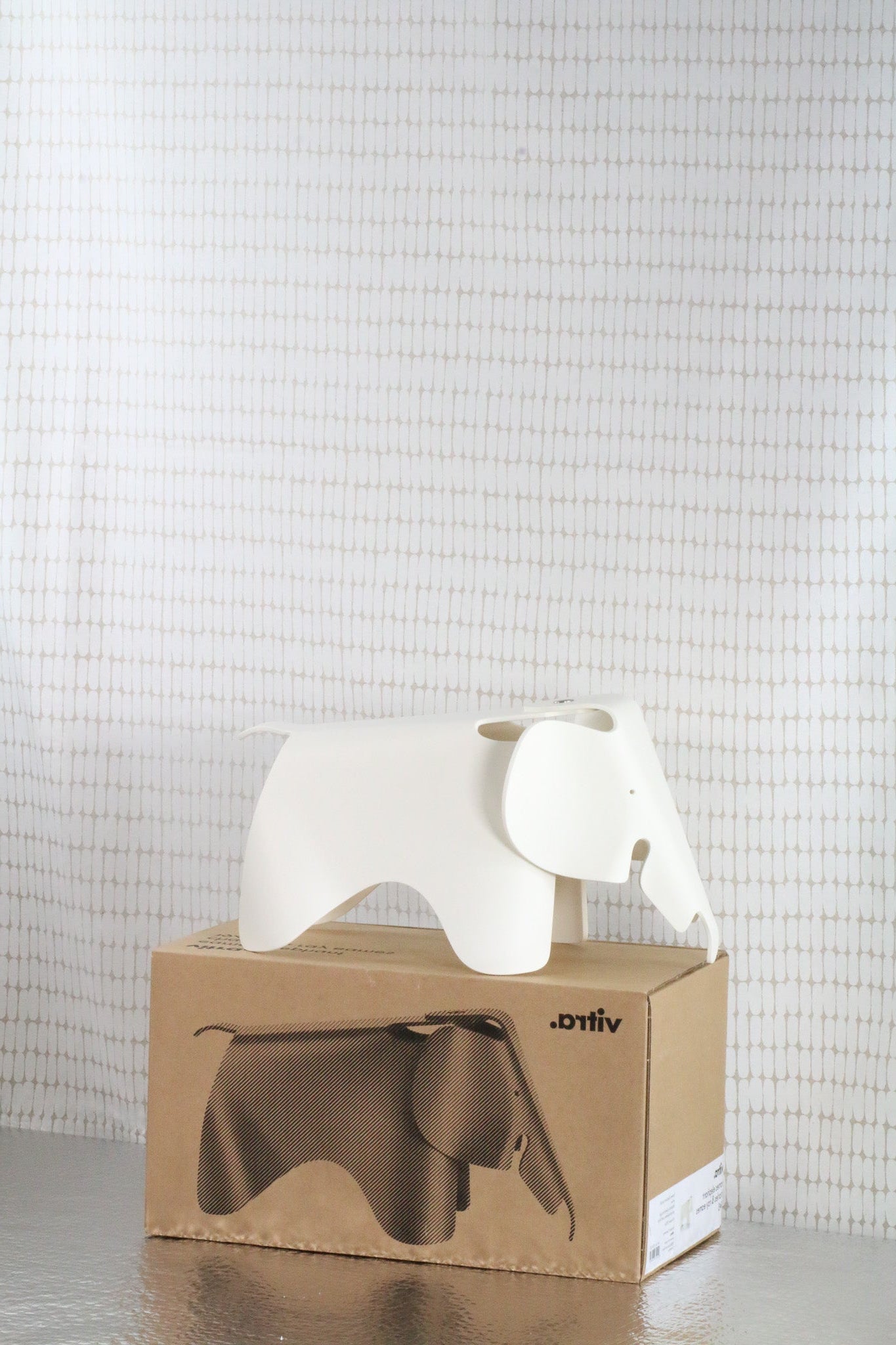 Vitra Eames Elephant Small by Charles & Ray Eames