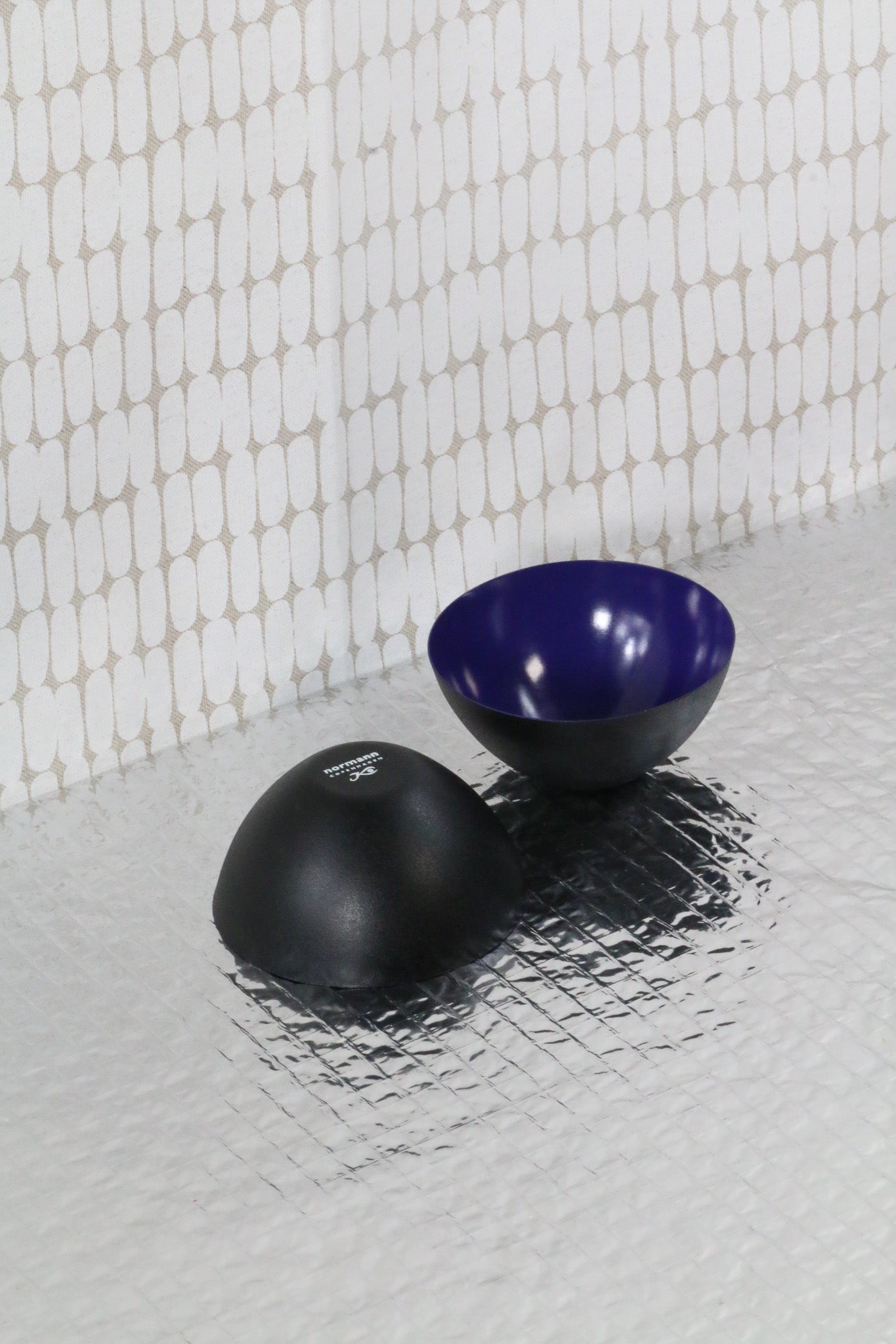 Malá kovová miska Normann Copenhagen