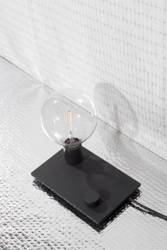 Stolní lampa Muuto Control by TAF Studio