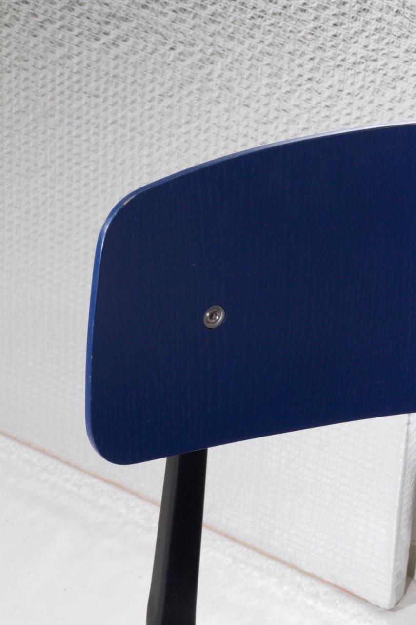 Židle HAY Result Chair by Friso Kramer