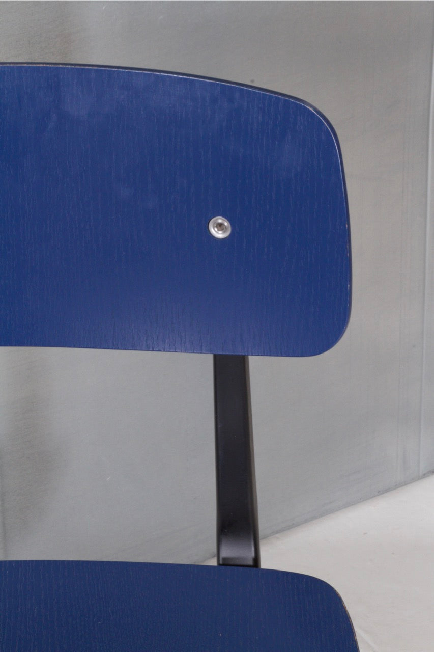 Židle HAY Result Chair by Friso Kramer