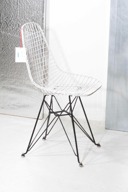 Herman Miller Eames Wire Chair DKR-2