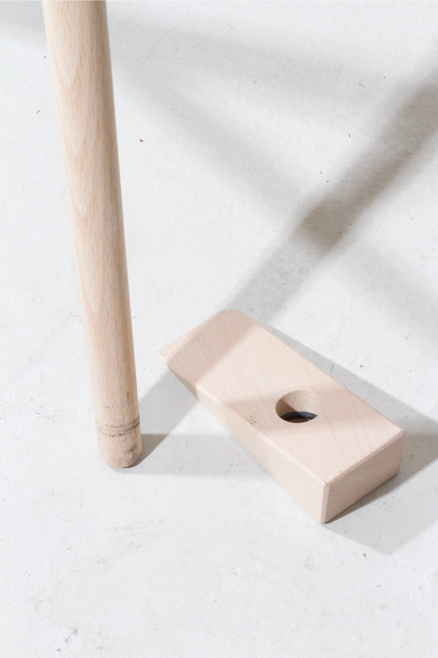 Dřevěná židle MARKERAD Virgil Abloh for IKEA