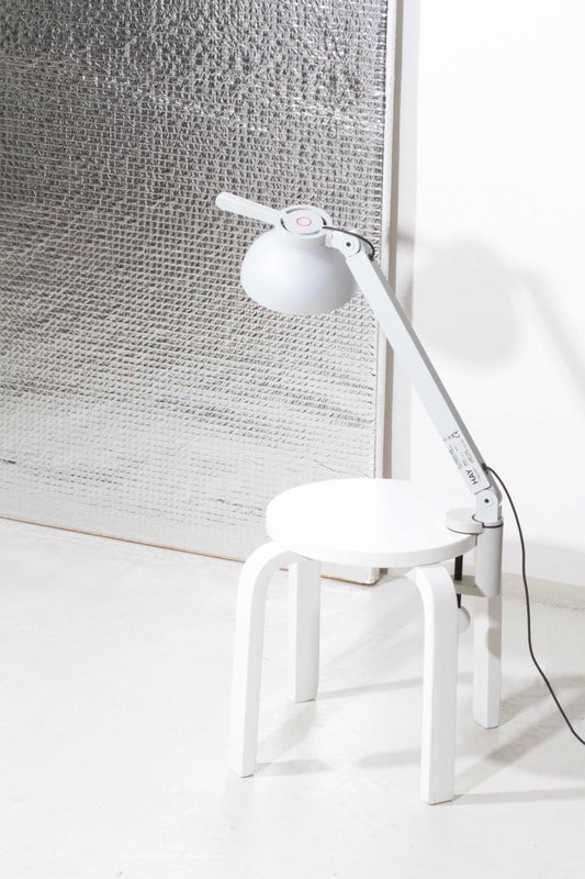 Šedá lampa Hay Pc Single Arm