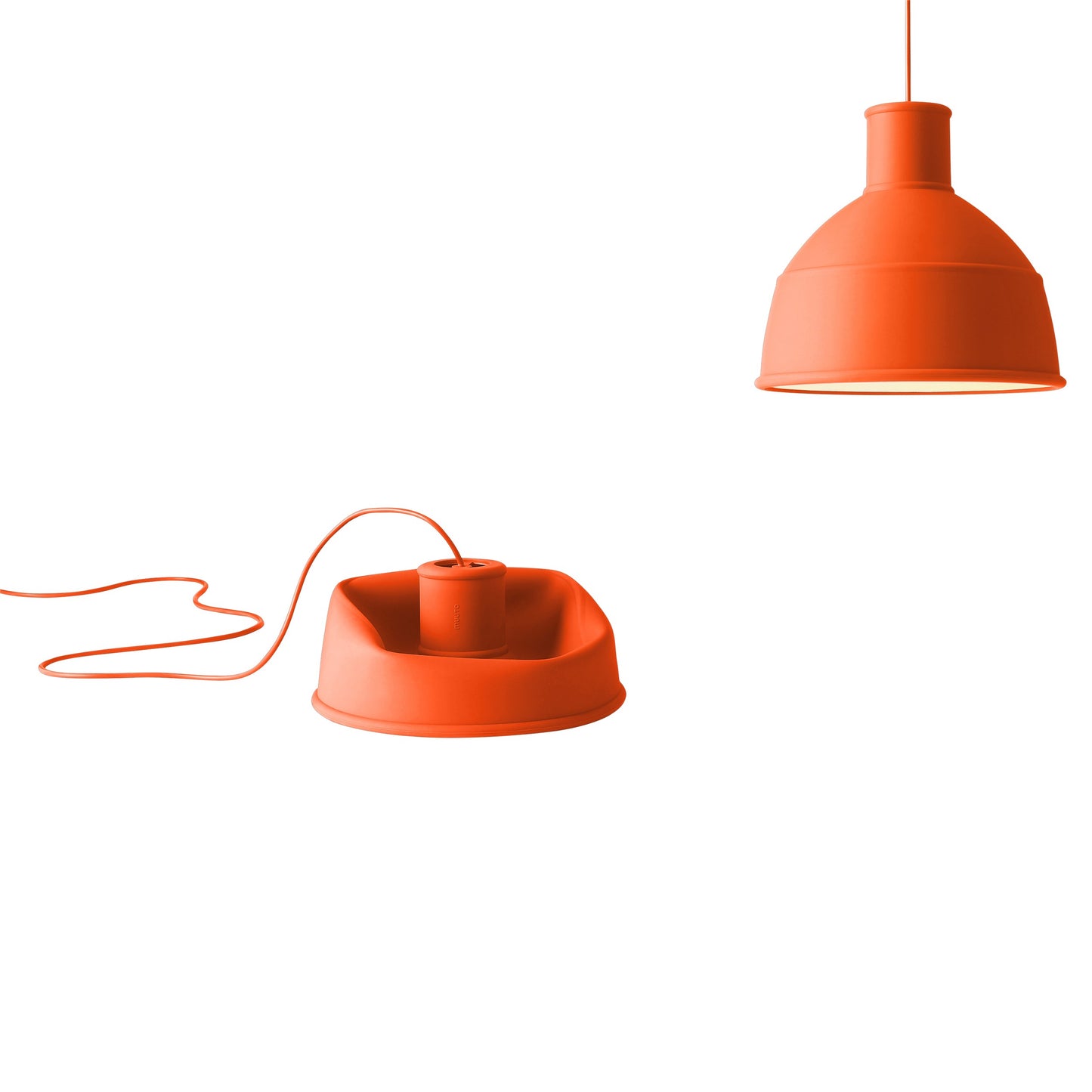 Silikonový lustr Muuto Unfold